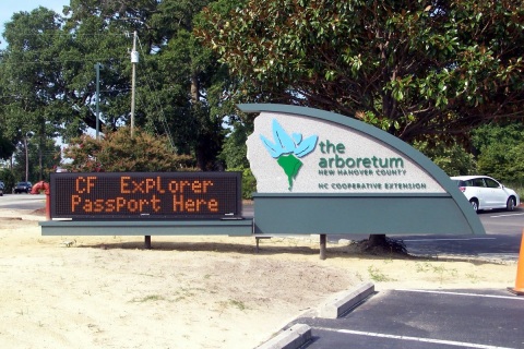 freestanding-signs-arboretum