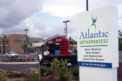 freestanding-signs-atlantic_ortho