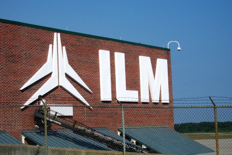 non-illuminated-bldg-signs-ilm