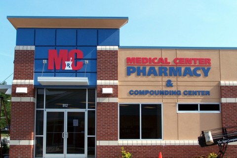 non-illuminated-bldg-signs-mc